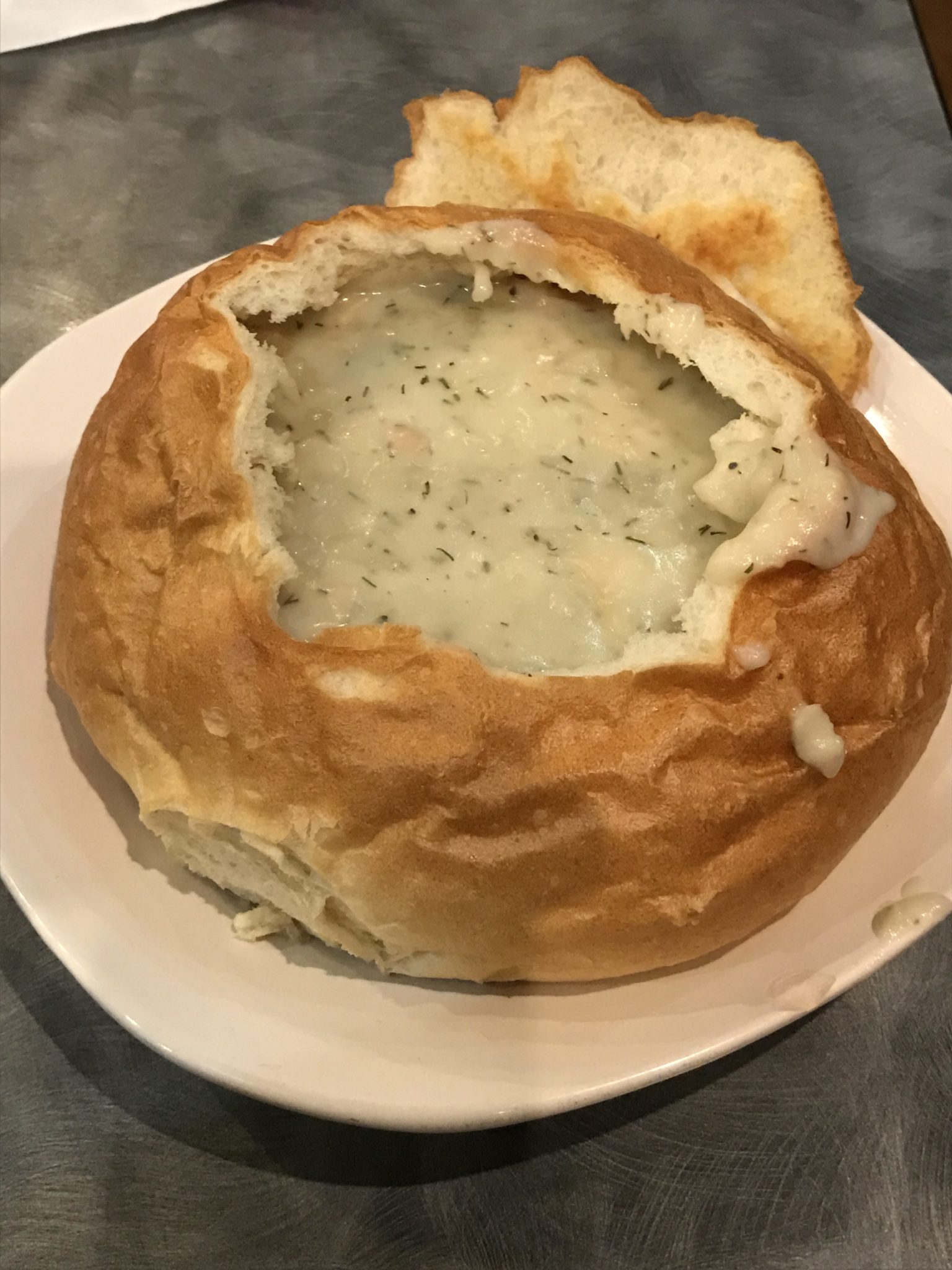clam chowder bread bowl