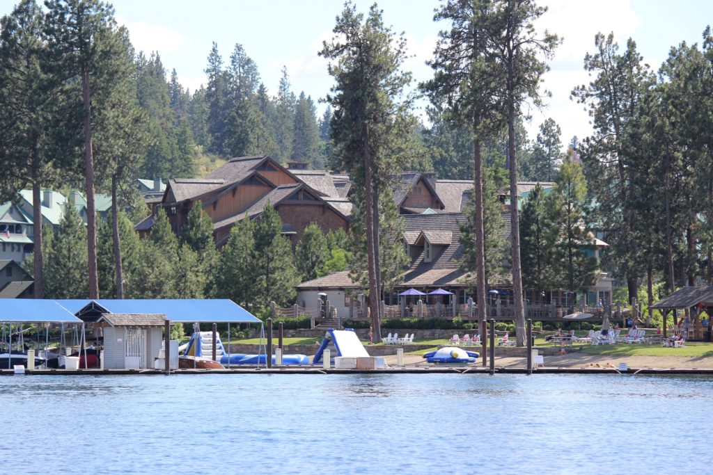 Carlin Bay Waterfront Home Enjoy Coeur d'Alene!