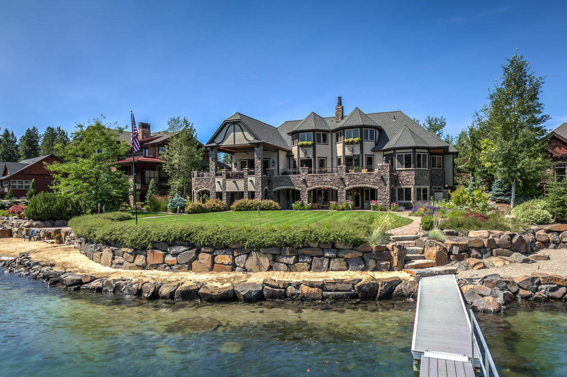 Lake Coeur d'Alene Homes