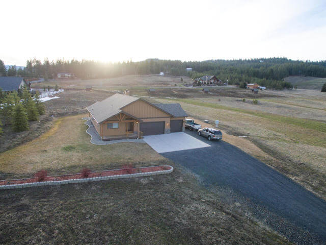 Country Living Cougar Gulch