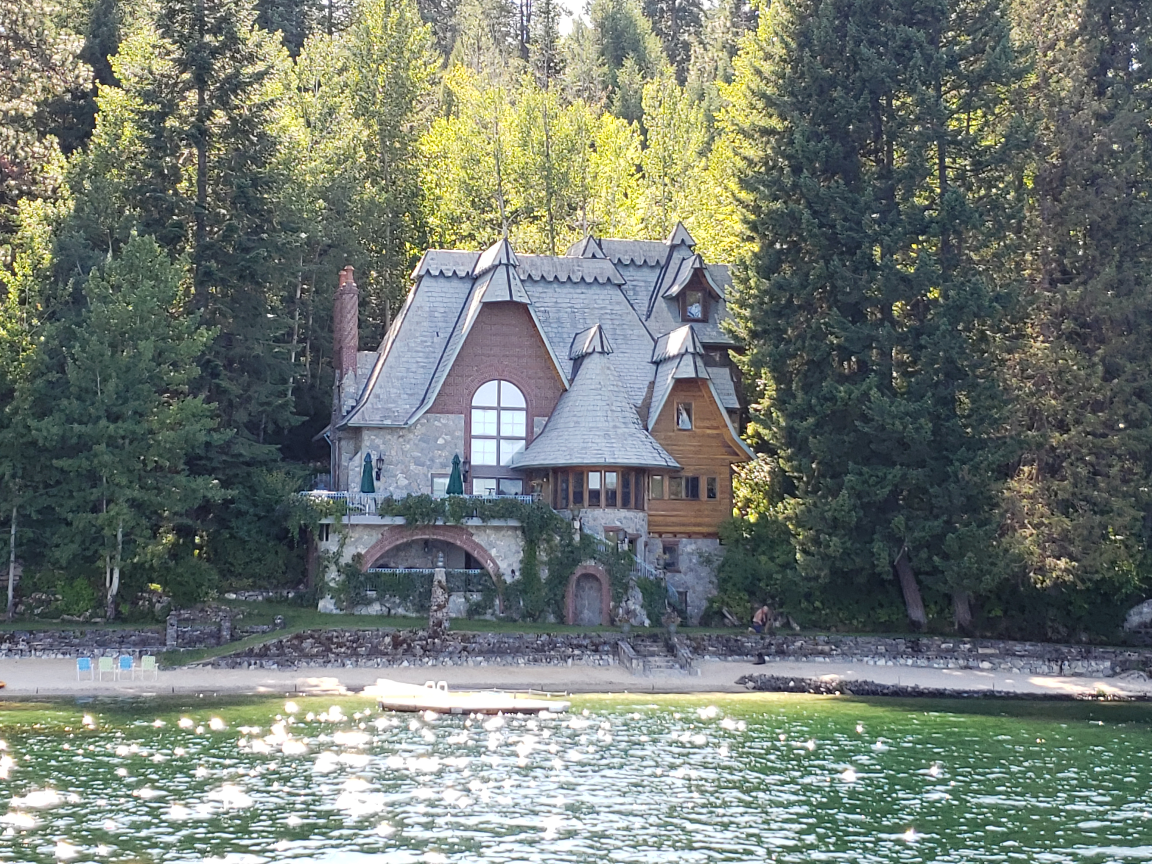 Mica Bay Cottage Lake House